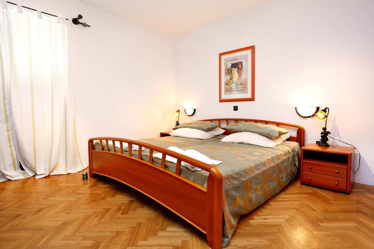 Apartments And Rooms With Parking Space Duce, Omis - 10303 Экстерьер фото