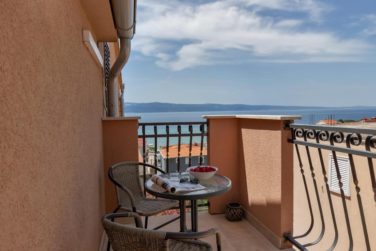 Apartments And Rooms With Parking Space Duce, Omis - 10303 Экстерьер фото