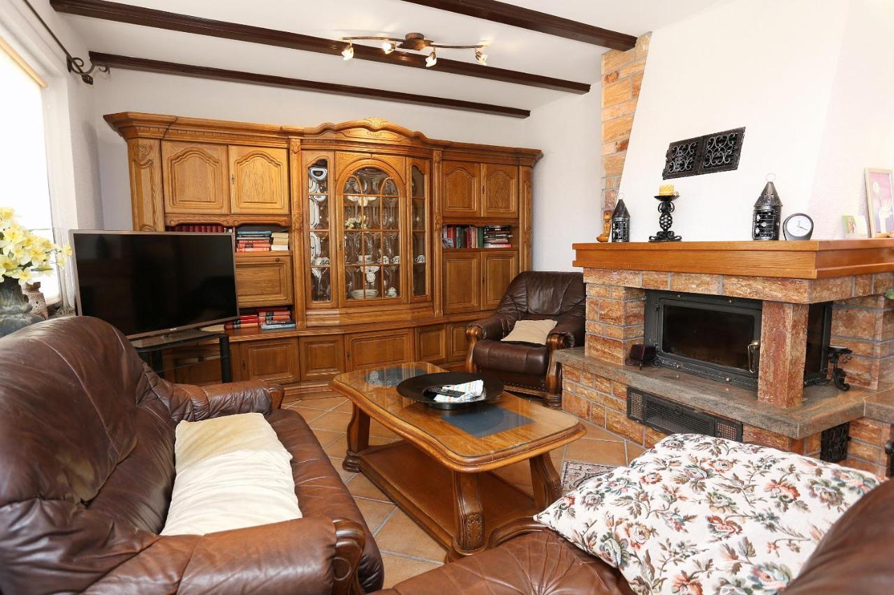 Apartments And Rooms With Parking Space Duce, Omis - 10303 Экстерьер фото